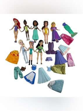 Disney Mini Princesses Lot Of 8 Plus Accessories